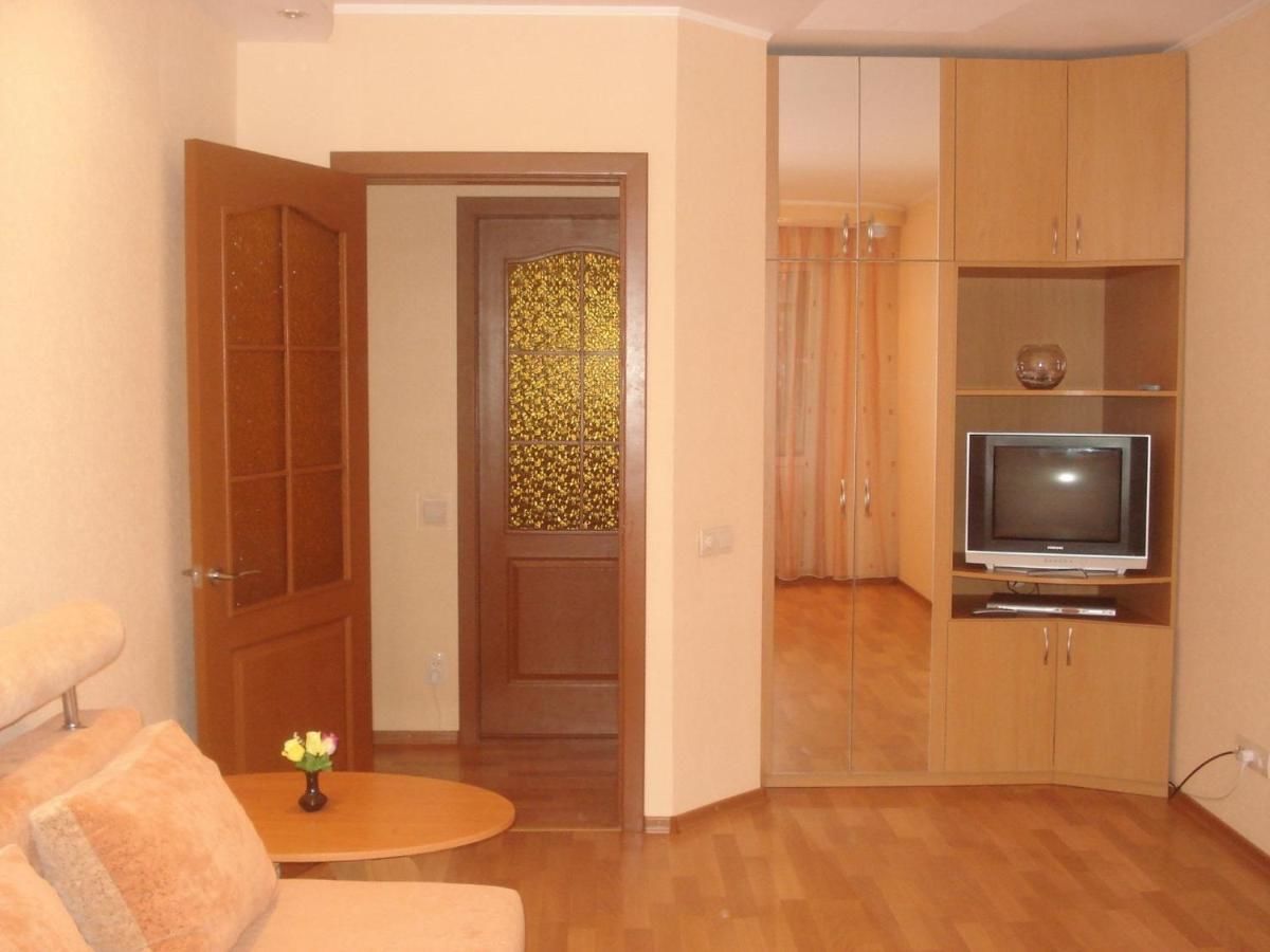 Апартаменты Cozy TwoBedroom Flat with WiFi Сумы-8