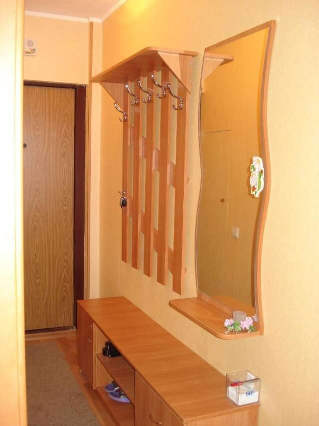 Апартаменты Cozy TwoBedroom Flat with WiFi Сумы-16