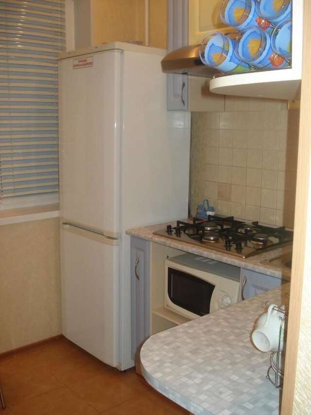 Апартаменты Cozy TwoBedroom Flat with WiFi Сумы-11